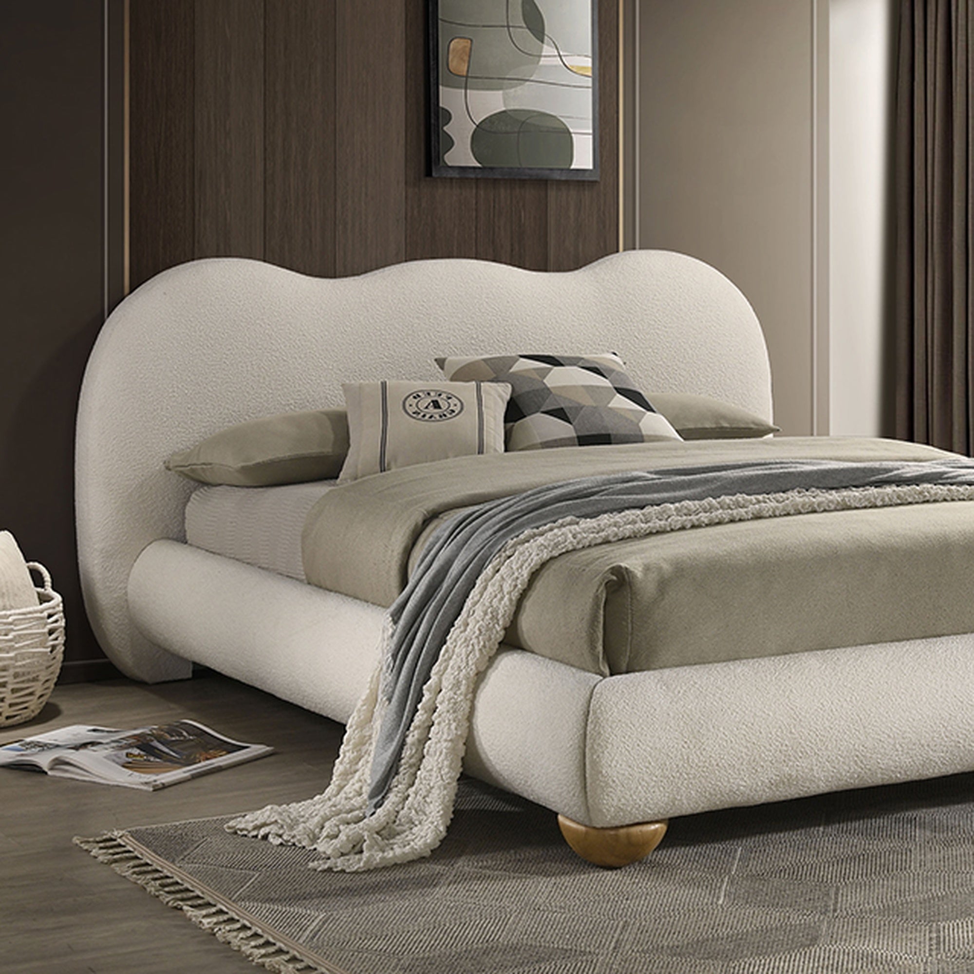 Finamore E.King & Queen Frame Platform Bed with Round Bun Wood Feet