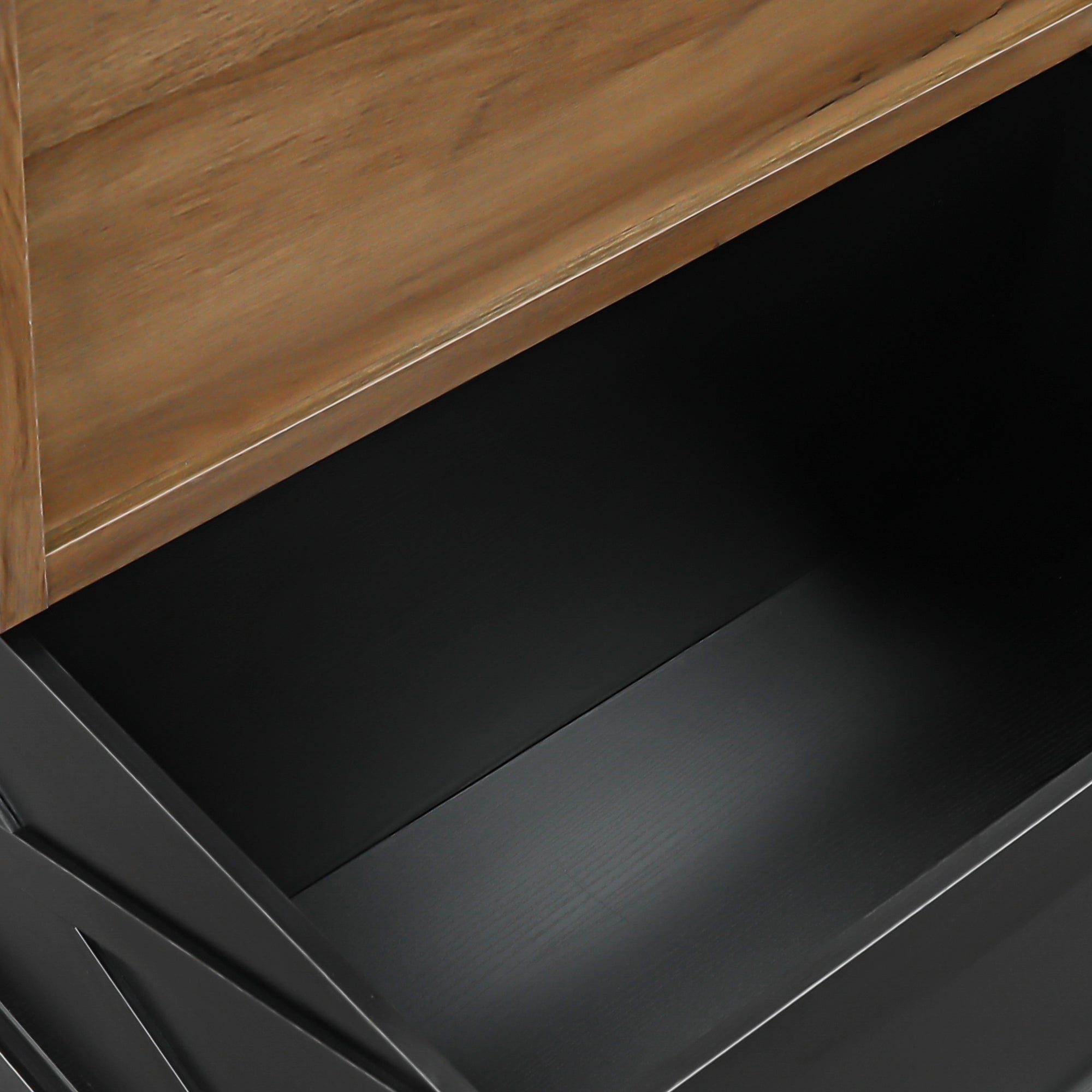 31 Inch Coffee Table Storage Cabinet with Flip-Up Top for Living Room