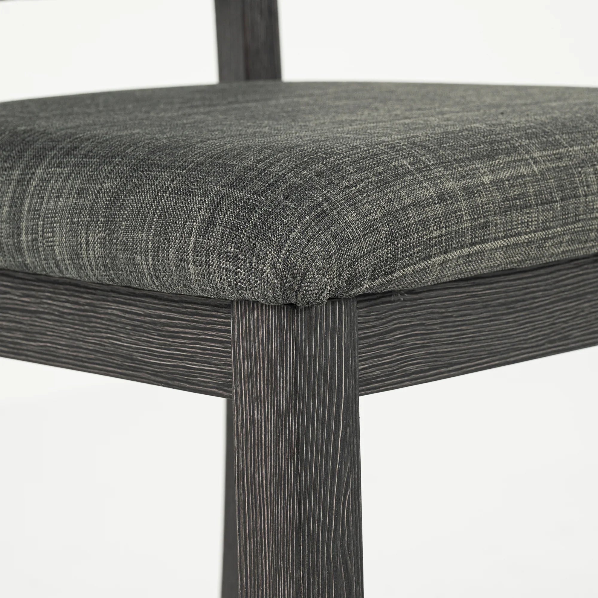 Oberto 47.3" Round Dining Table, Four Side Chairs Sold Separately