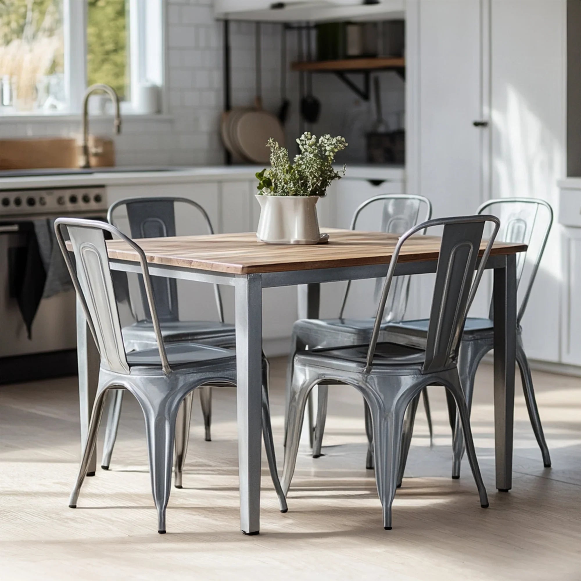 Set of 4 Industrial Metal Stackable Dining Chairs Indoor Outdoor for Kitchen, Cafe Bar