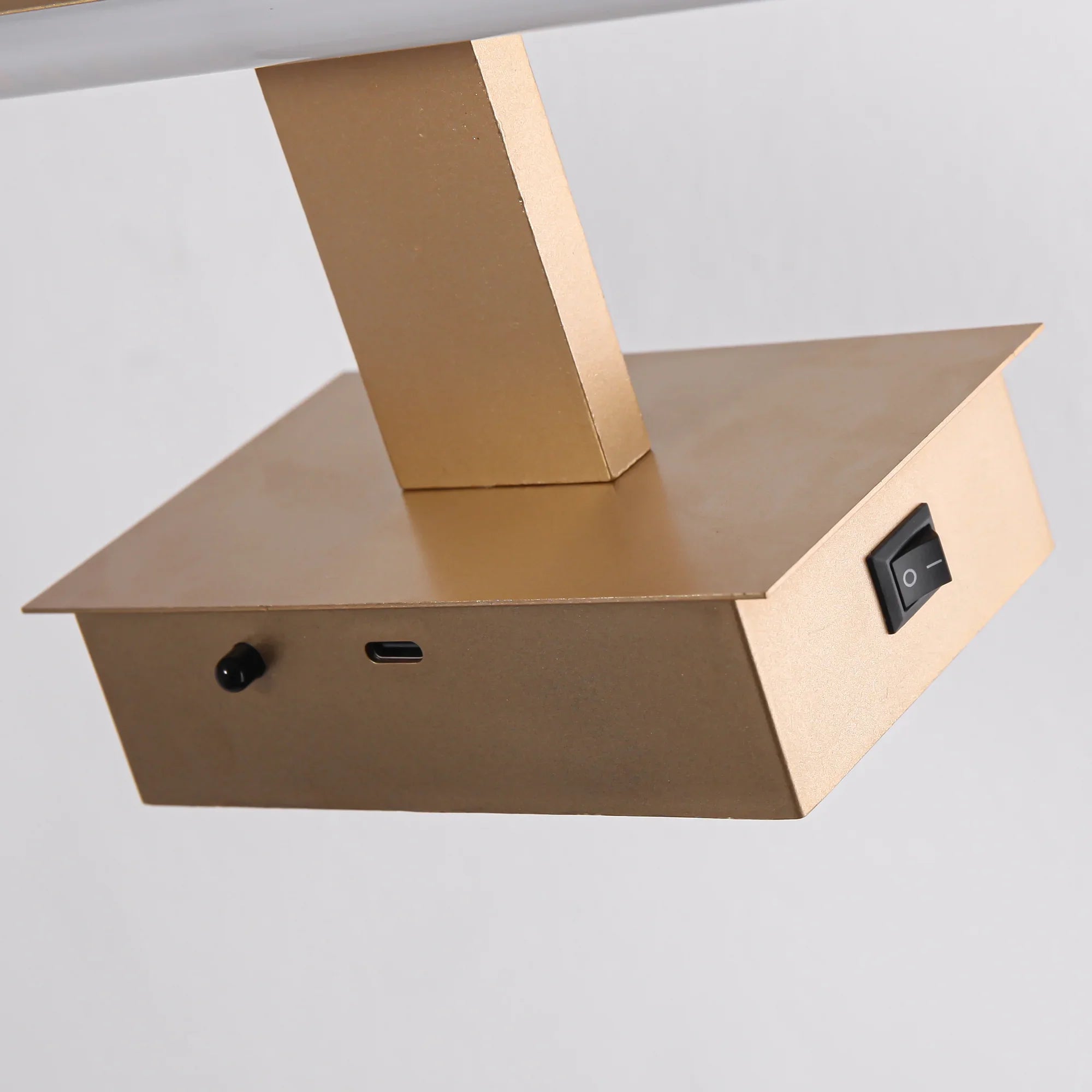 Battery-powered LED Mirror Vanity Light with Remote Control