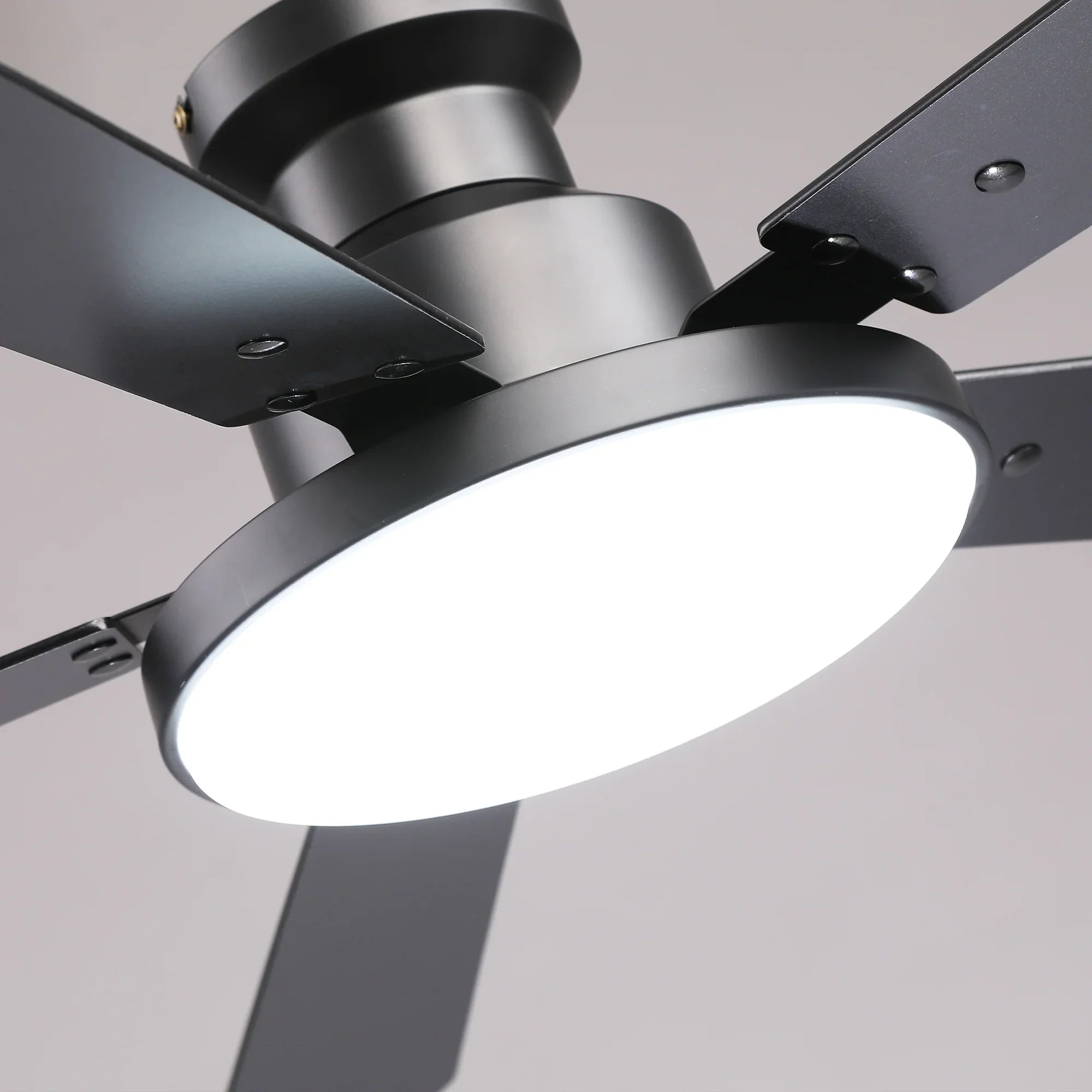 Vaczon 52" Riva Double-sided Blades LED Flush mount Ceiling Fan