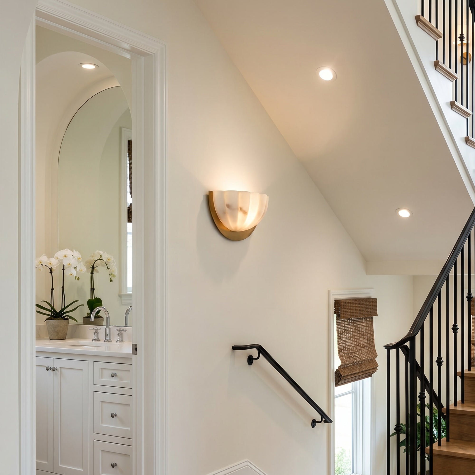 Mavis 1-Light Golden Wall Sconce Lighting